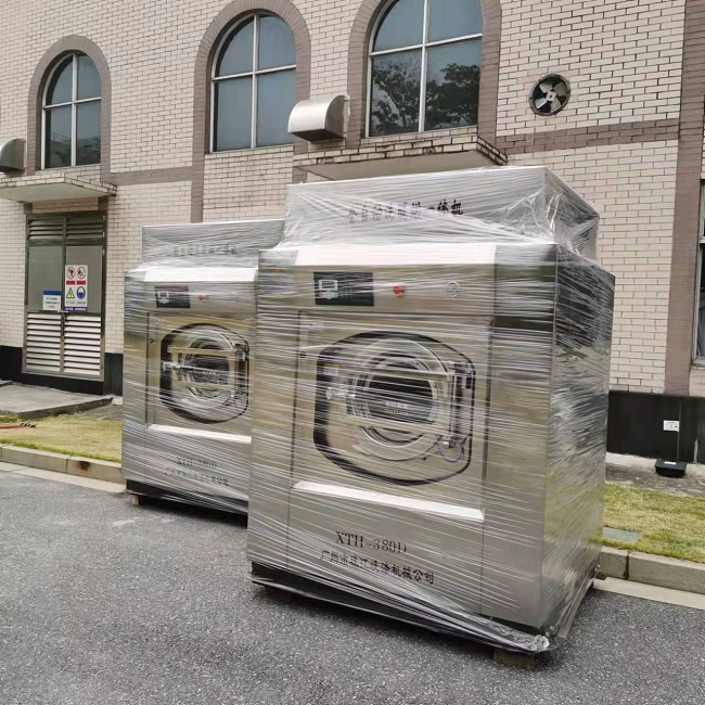 工業(yè)用洗衣機品牌，酒店洗衣房專用工業(yè)用洗衣機25kg清洗方案