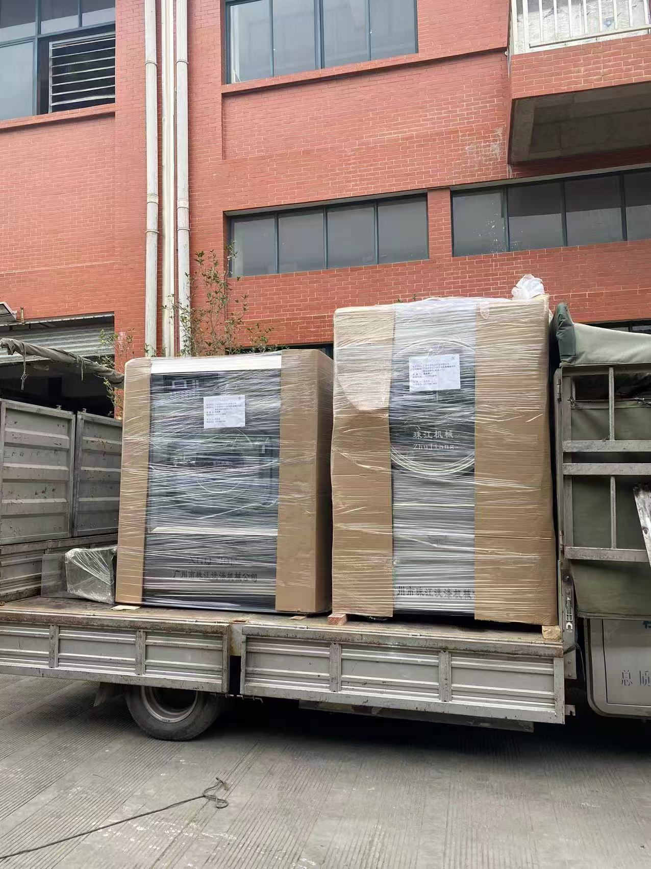 珠江洗滌設備：高效工業(yè)洗衣機助力煤炭企業(yè)洗滌需求