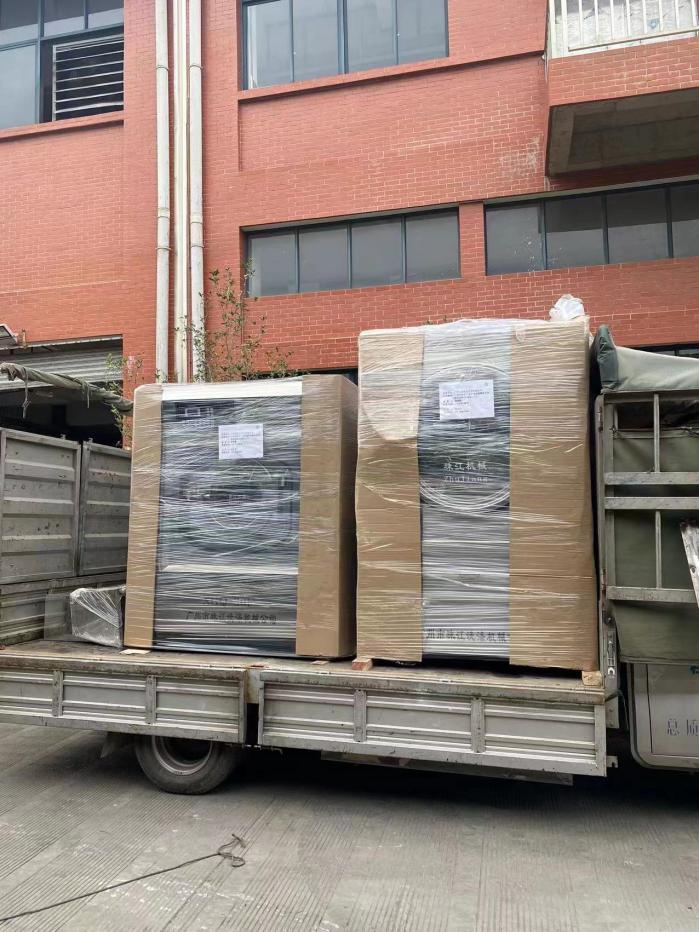 珠江洗滌設(shè)備助力服裝廠提升洗滌效率的成功案例