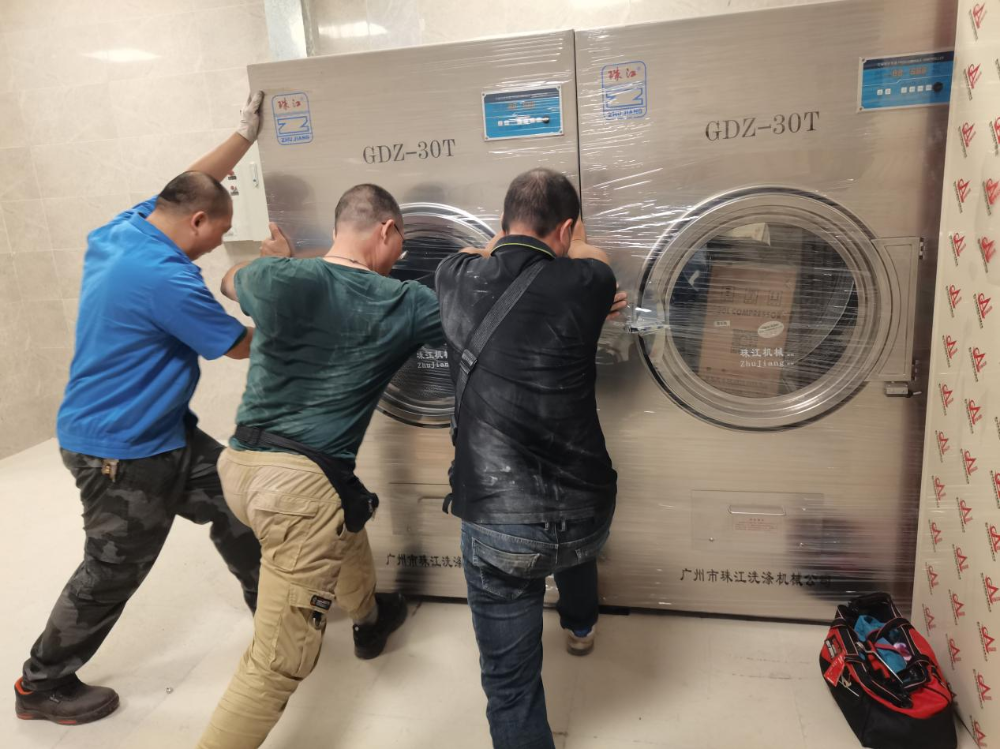 醫院為什么選隔離式小型工業用洗衣機？高潔凈度+低交叉感染，國產品質30年見證